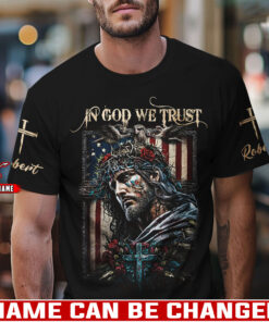 In God We Trust American Flag Patriotic Christian - T-Shirt