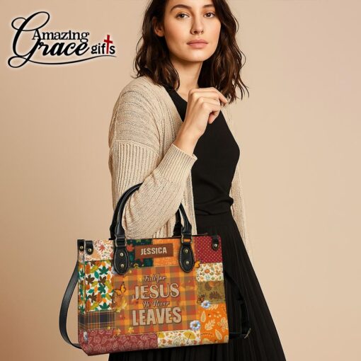 Autumn Fall For Jesus He Never Leaves - Leather Handbag M - Image 5